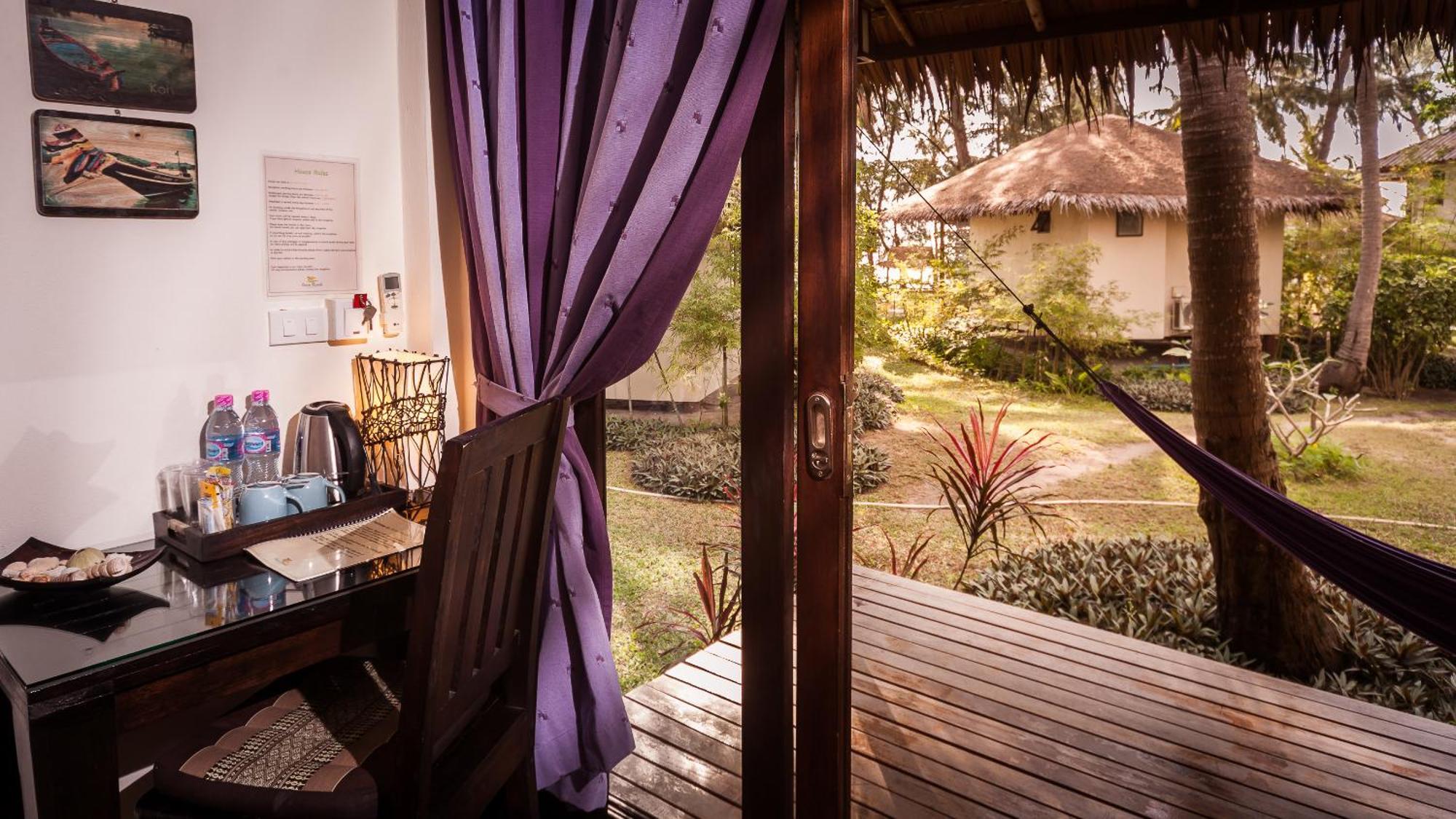 Baan Manali Resort Thongsala Quarto foto